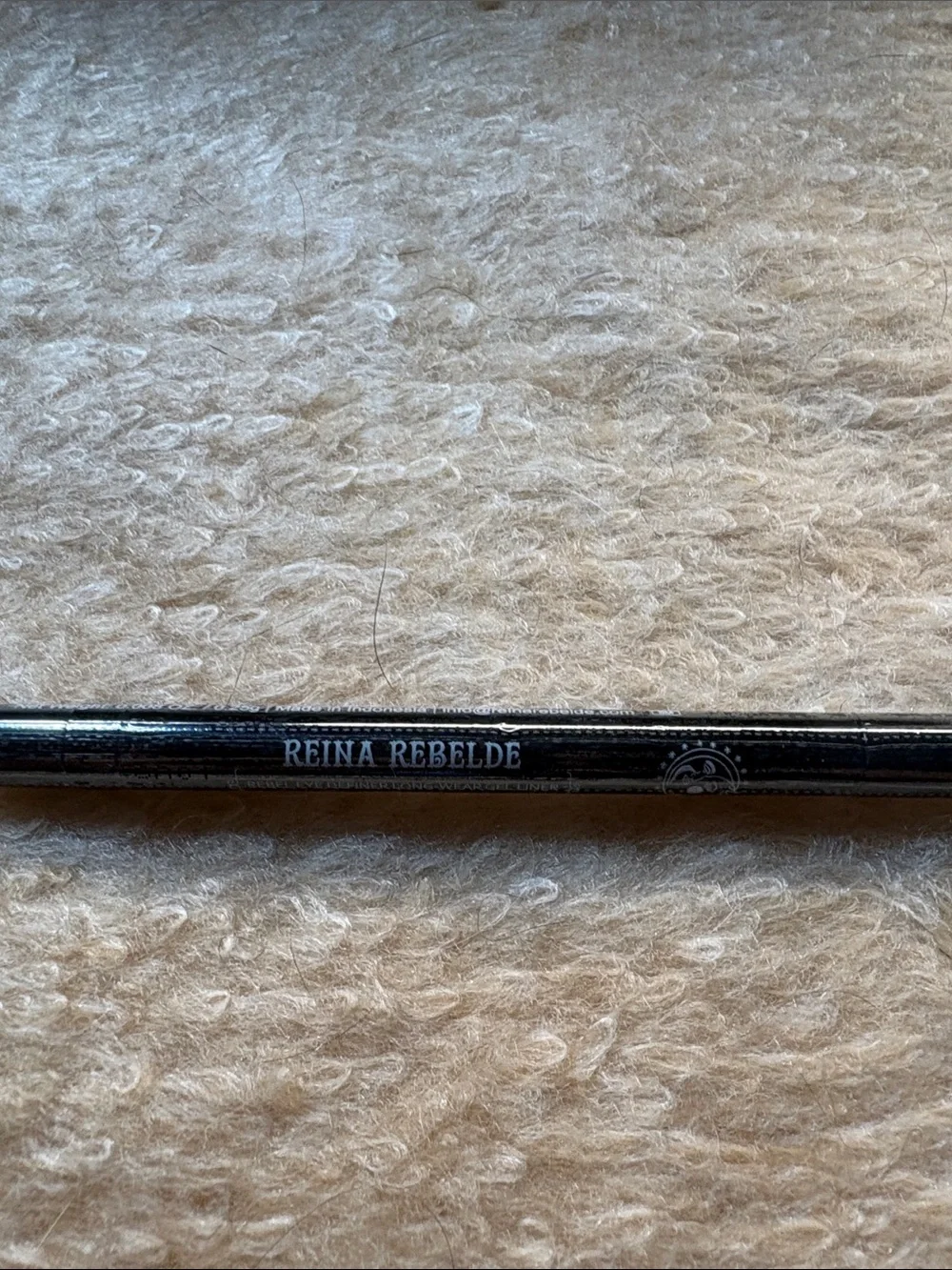 Reina Rebelde Black Eyeliner Pencil. Gel